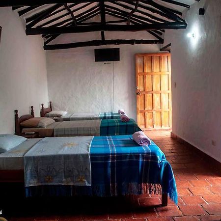 La Casa De Gladys Barichara Exterior foto